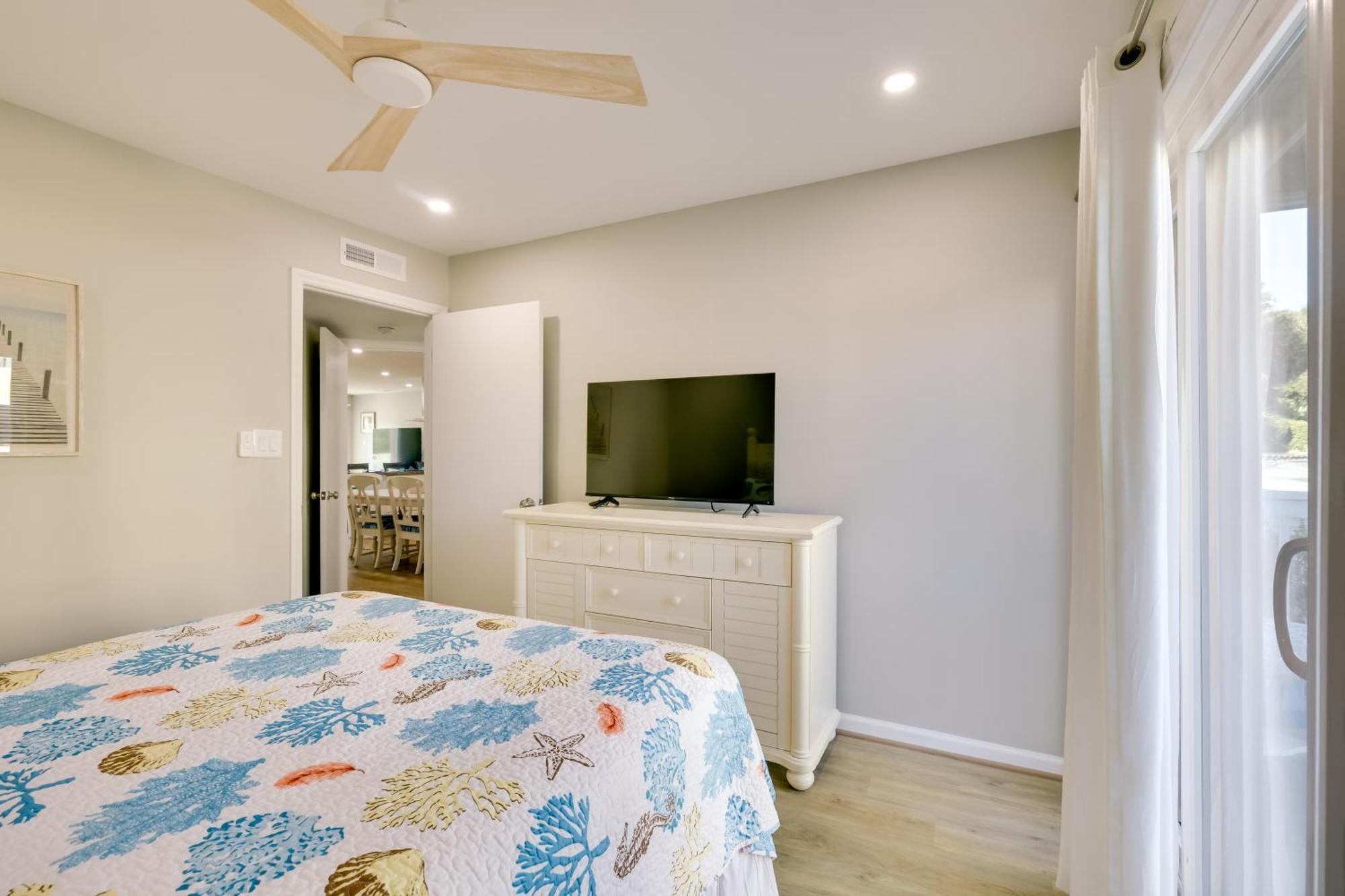 Emerald Isle Condo With Indoor Pool And Beach Access! Екстериор снимка