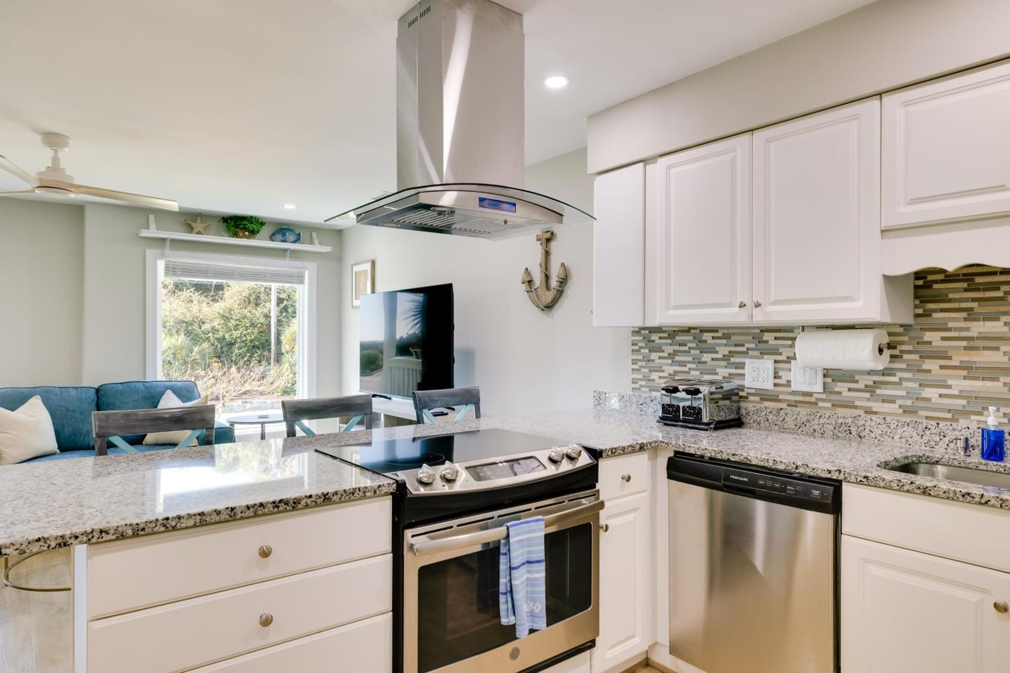 Emerald Isle Condo With Indoor Pool And Beach Access! Екстериор снимка